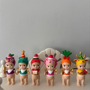 Sonny Angel Christmas Dinner Series